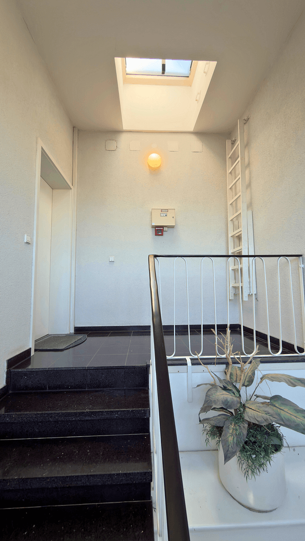 Prodej bytu 3+1 80 m², Berlin, Berlín Prodej bytu 3+1 80 m², Berlin, Berlín