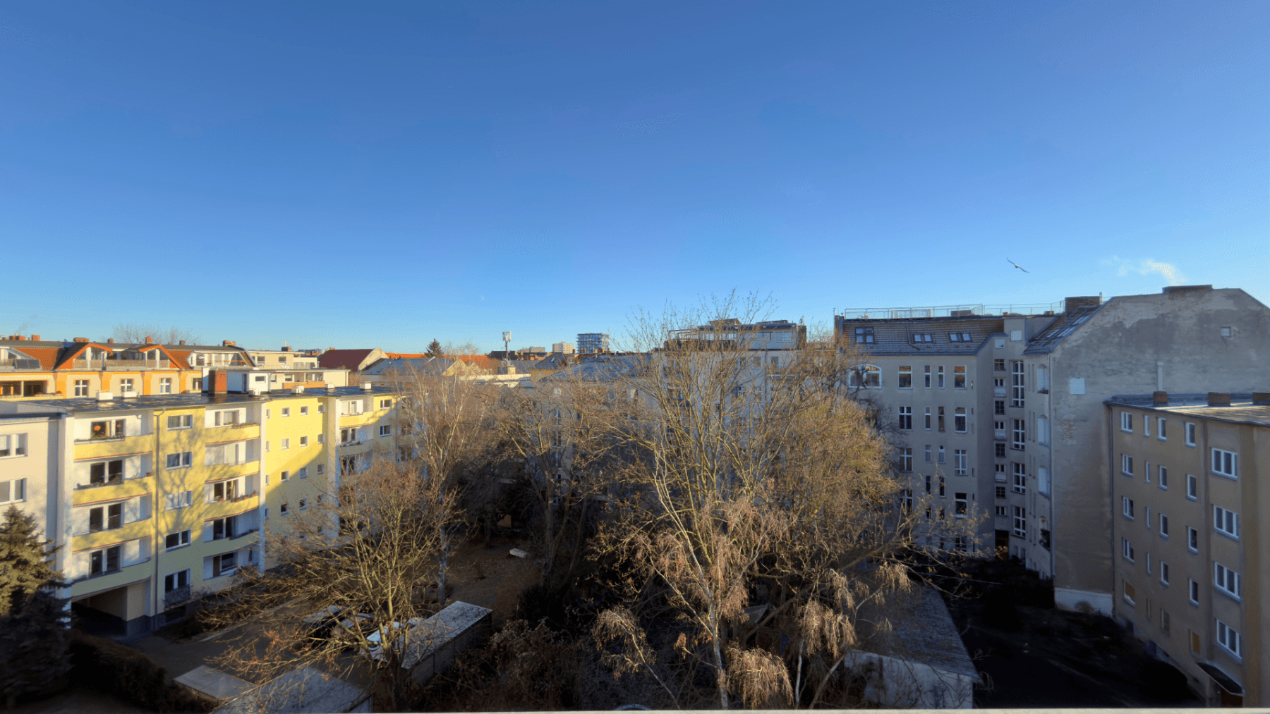 Prodej bytu 3+1 80 m², Berlin, Berlín Prodej bytu 3+1 80 m², Berlin, Berlín