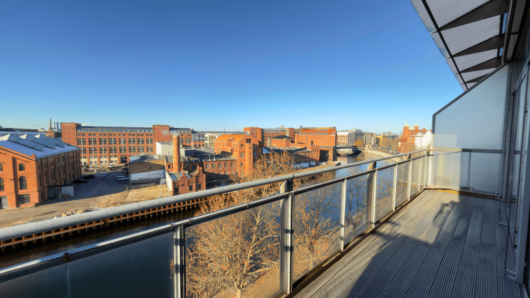 Prodej bytu 3+1 80 m², Berlin, Berlín Prodej bytu 3+1 80 m², Berlin, Berlín