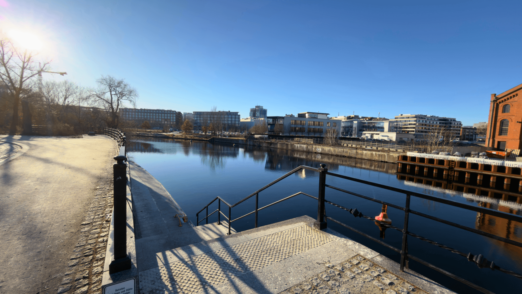 Prodej bytu 3+1 80 m², Berlin, Berlín Prodej bytu 3+1 80 m², Berlin, Berlín