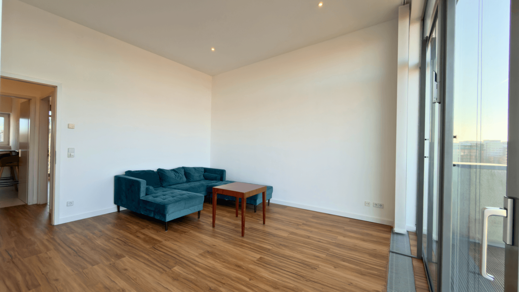 Prodej bytu 3+1 80 m², Berlin, Berlín Prodej bytu 3+1 80 m², Berlin, Berlín