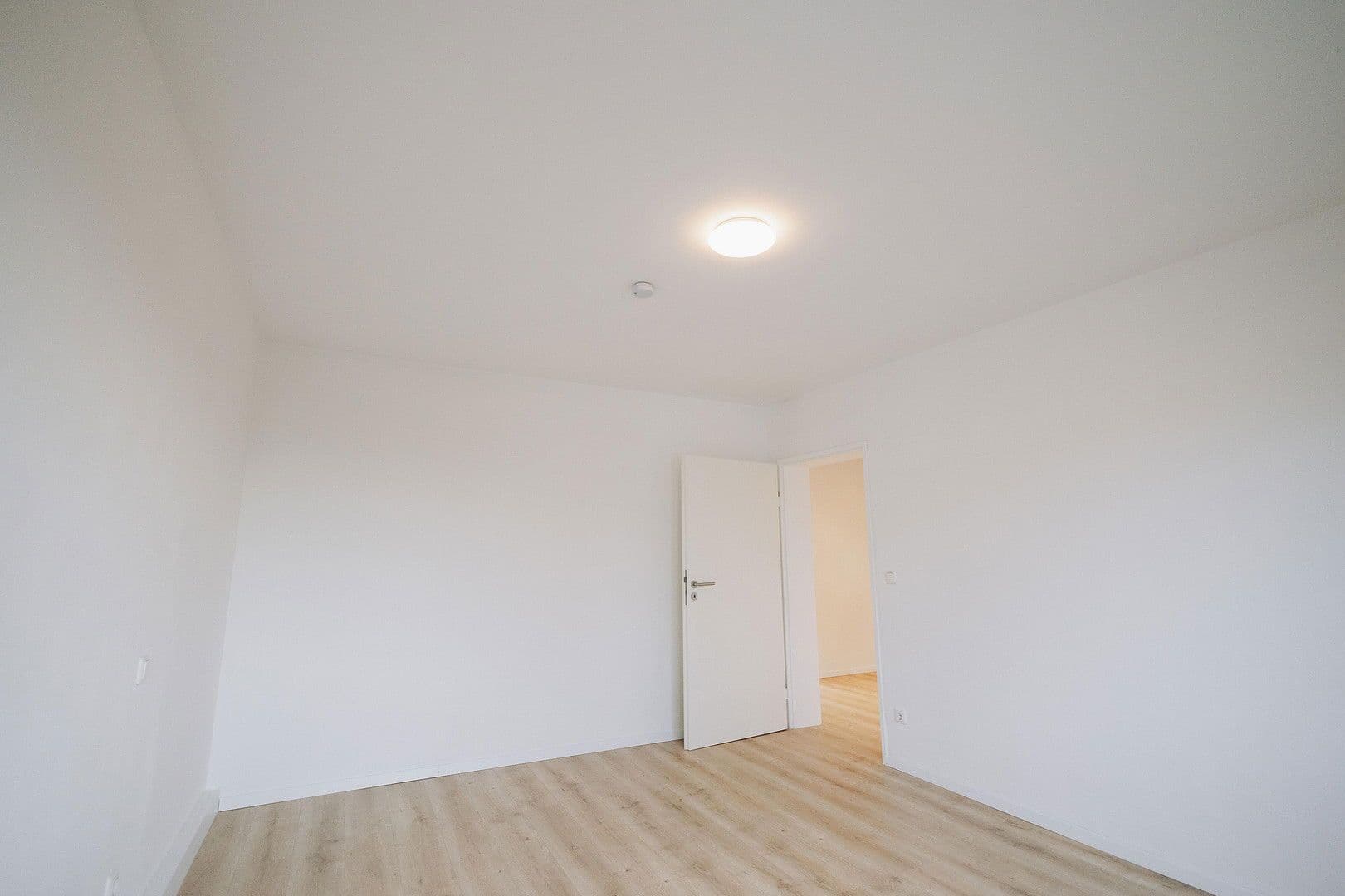 Prodej bytu 3+1 67 m², Freiligrathstraße 15, Mainz, Porýní-Falc Prodej bytu 3+1 67 m², Freiligrathstraße 15, Mainz, Porýní-Falc