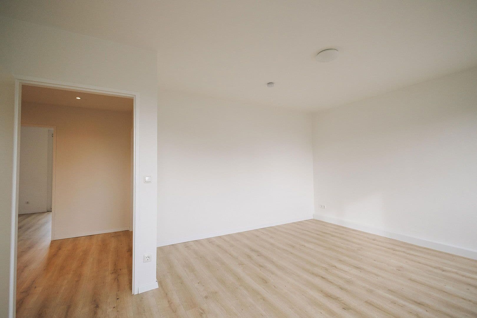 Prodej bytu 3+1 67 m², Freiligrathstraße 15, Mainz, Porýní-Falc Prodej bytu 3+1 67 m², Freiligrathstraße 15, Mainz, Porýní-Falc