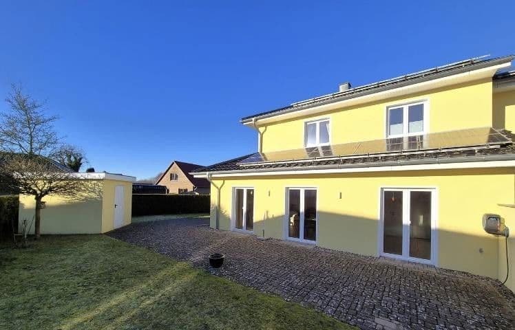 Prodej domu 134 m², pozemek 397 m², Boostedt, Šlesvicko-Holštýnsko Prodej domu 134 m², pozemek 397 m², Boostedt, Šlesvicko-Holštýnsko