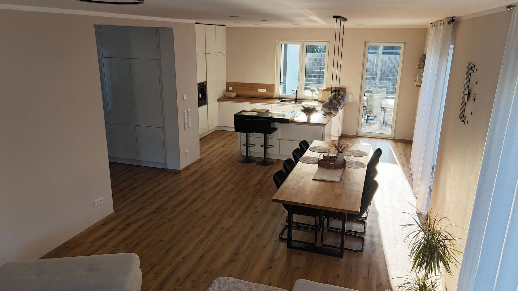 Prodej domu 198 m², pozemek 933 m², Fürthen, Porýní-Falc Prodej domu 198 m², pozemek 933 m², Fürthen, Porýní-Falc