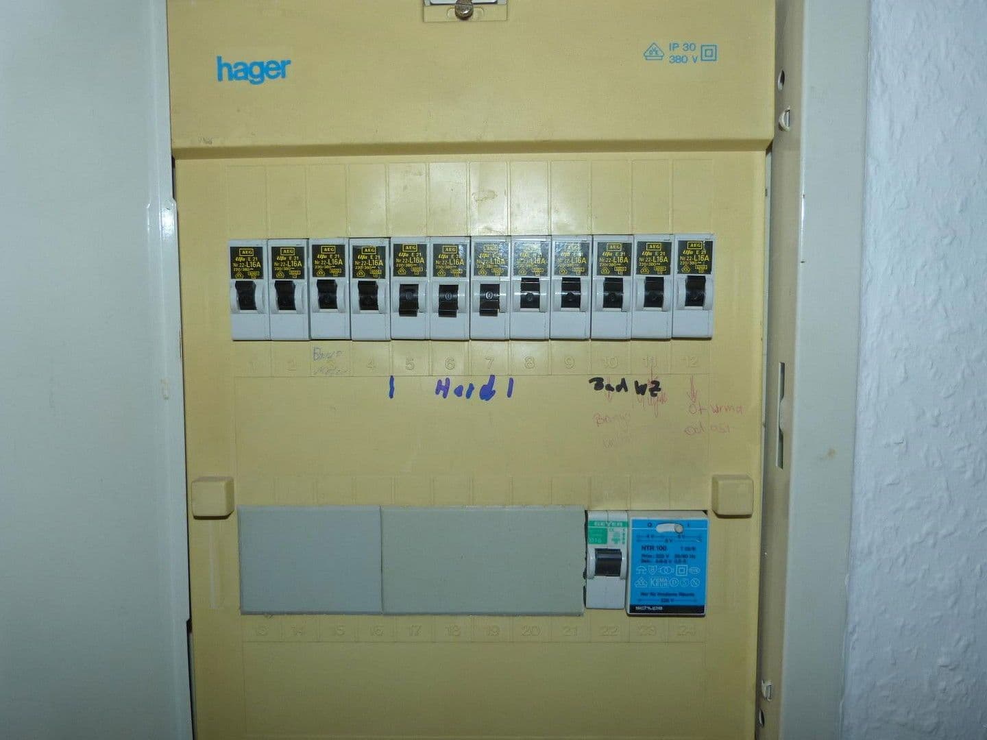 Prodej domu 91 m², pozemek 112 m², Haselhuhnweg 18, Dorsten, Severní Porýní-Vestfálsko Prodej domu 91 m², pozemek 112 m², Haselhuhnweg 18, Dorsten, Severní Porýní-Vestfálsko