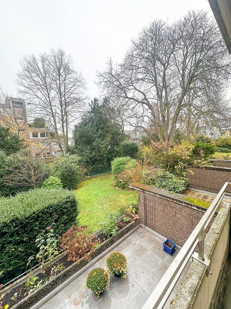 Prodej bytu 3+1 78 m², Kappelerstraße 3, Düsseldorf, Severní Porýní-Vestfálsko Prodej bytu 3+1 78 m², Kappelerstraße 3, Düsseldorf, Severní Porýní-Vestfálsko