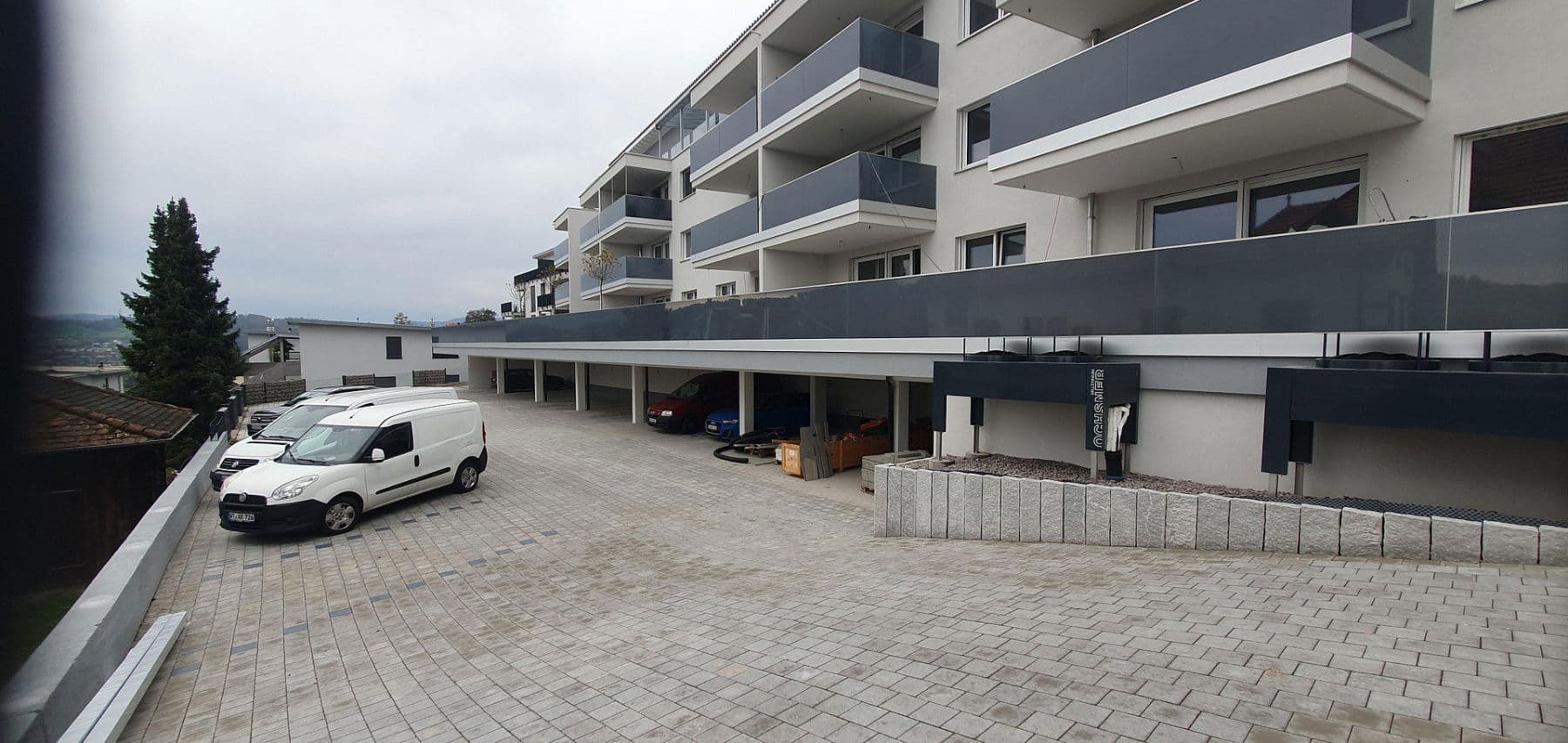 Pronájem bytu 3+1 100 m², Bergstrasse 11, Laufenburg (Baden), Bádensko-Württembersko Pronájem bytu 3+1 100 m², Bergstrasse 11, Laufenburg (Baden), Bádensko-Württembersko