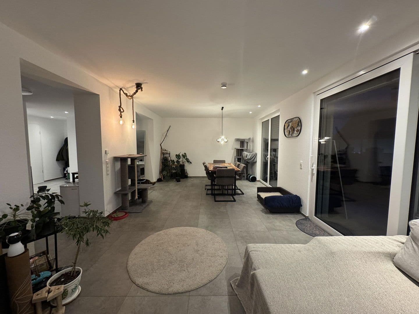 Pronájem bytu 3+1 100 m², Bergstrasse 11, Laufenburg (Baden), Bádensko-Württembersko Pronájem bytu 3+1 100 m², Bergstrasse 11, Laufenburg (Baden), Bádensko-Württembersko