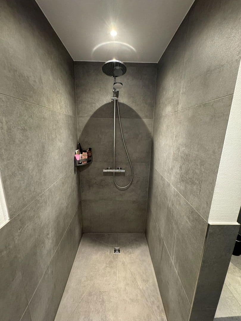 Pronájem bytu 3+1 100 m², Bergstrasse 11, Laufenburg (Baden), Bádensko-Württembersko Pronájem bytu 3+1 100 m², Bergstrasse 11, Laufenburg (Baden), Bádensko-Württembersko