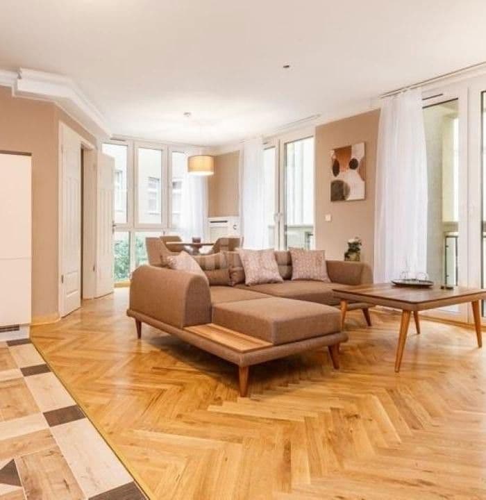 Pronájem bytu 2+1 40 m², Gitschiner Strasse 89a, Berlin, Berlín Pronájem bytu 2+1 40 m², Gitschiner Strasse 89a, Berlin, Berlín