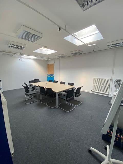 Pronájem kanceláře 1.100 m², Jockweg 28a-h, Lübbecke, Severní Porýní-Vestfálsko Pronájem kanceláře 1.100 m², Jockweg 28a-h, Lübbecke, Severní Porýní-Vestfálsko