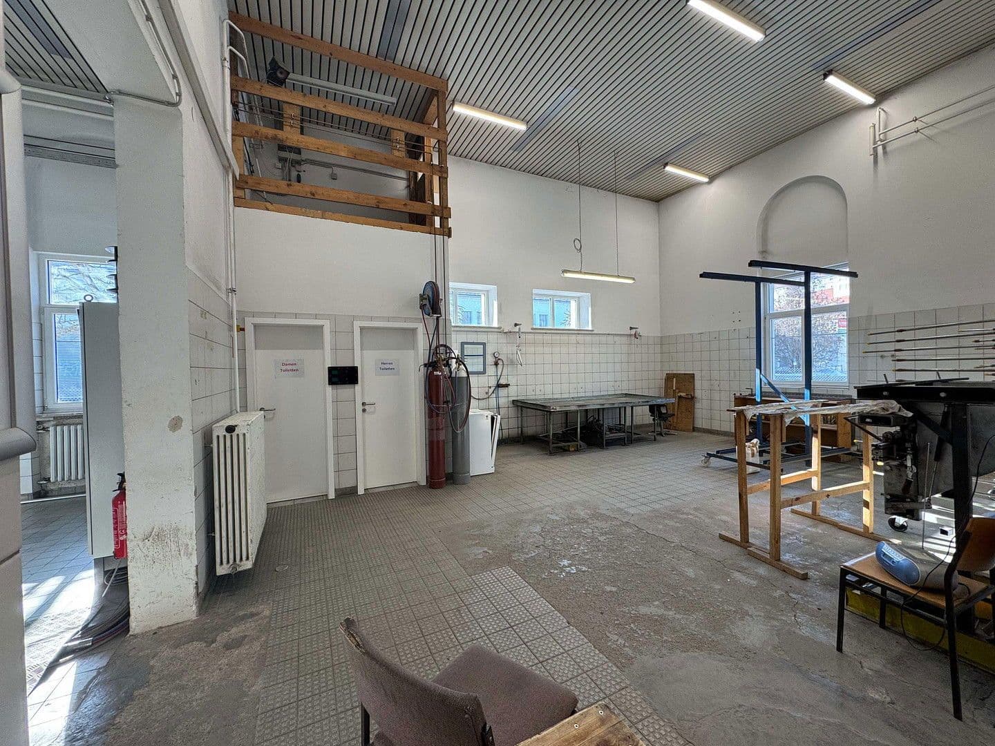 Pronájem nebytového prostoru 4.000 m², Töging, Bavorsko Pronájem nebytového prostoru 4.000 m², Töging, Bavorsko