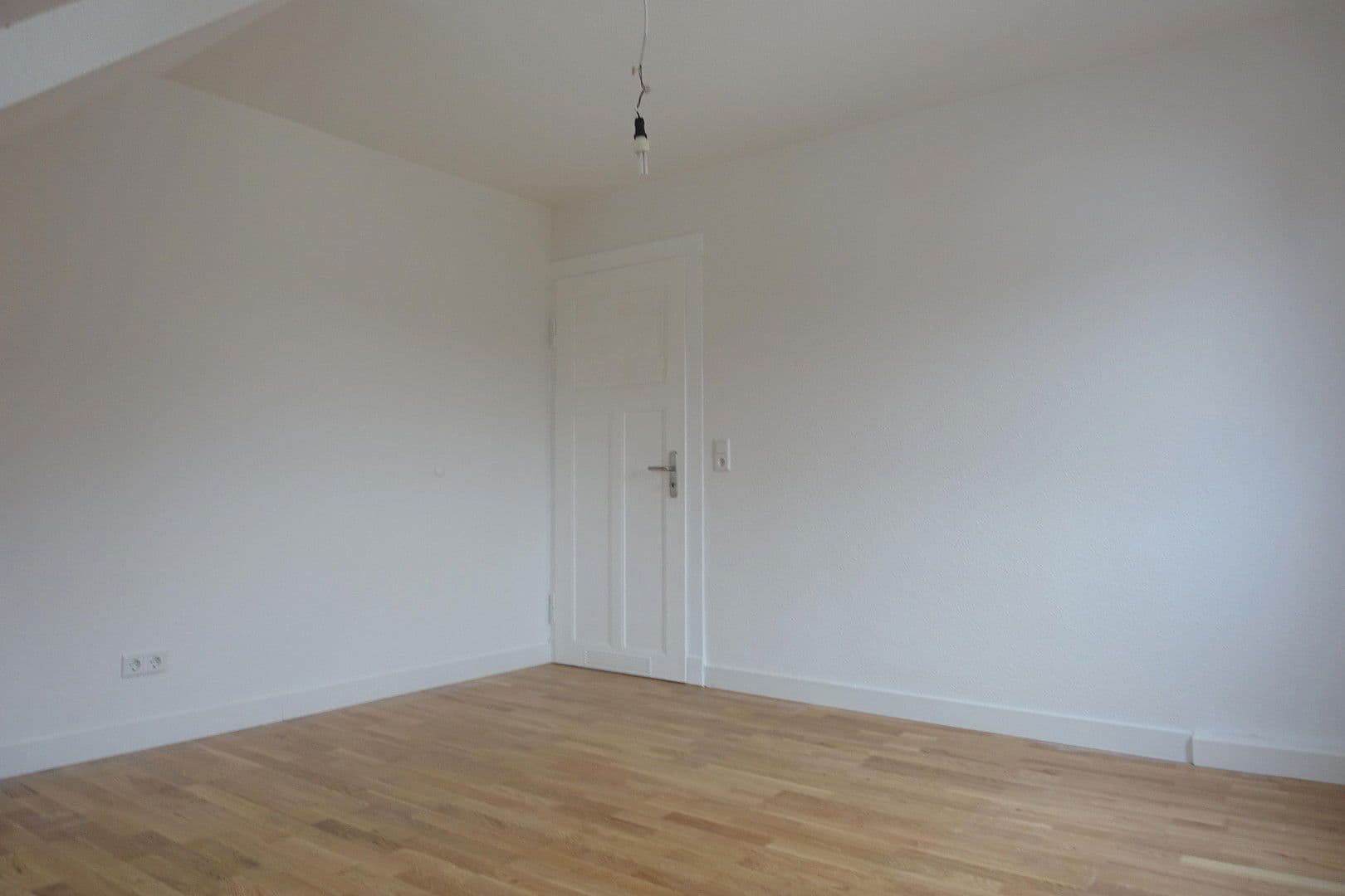 Pronájem bytu 2+1 41 m², Bad Homburg vor der Höhe, Hessen Pronájem bytu 2+1 41 m², Bad Homburg vor der Höhe, Hessen