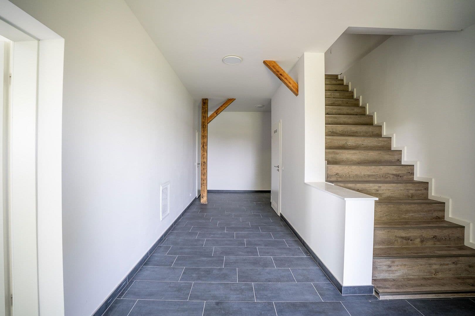 Prodej domu 238 m², pozemek 1.866 m², Zerbst/Anhalt, Sasko-Anhaltsko Prodej domu 238 m², pozemek 1.866 m², Zerbst/Anhalt, Sasko-Anhaltsko