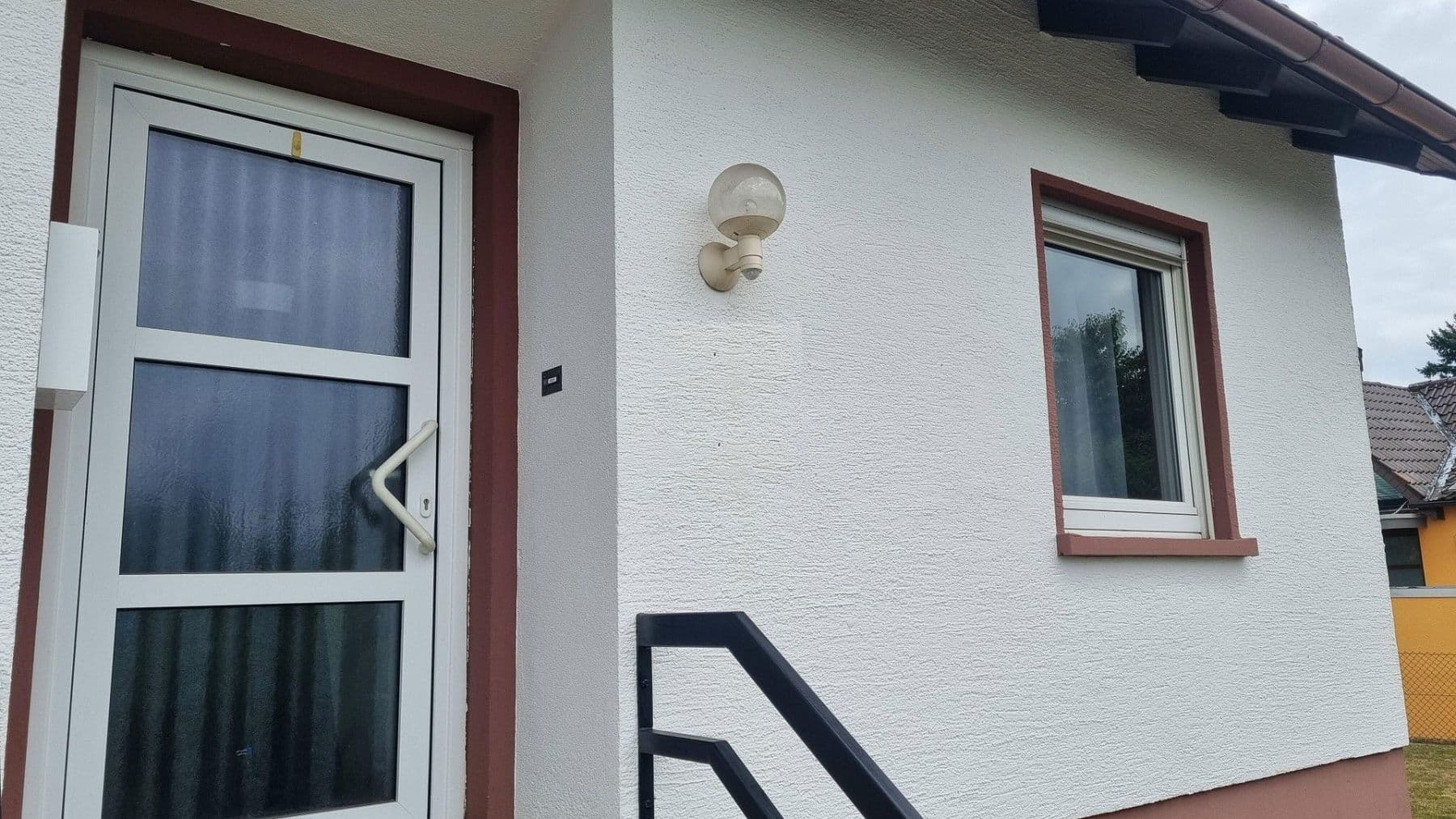 Prodej domu 163 m², pozemek 742 m², Kaiserslautern, Porýní-Falc Prodej domu 163 m², pozemek 742 m², Kaiserslautern, Porýní-Falc