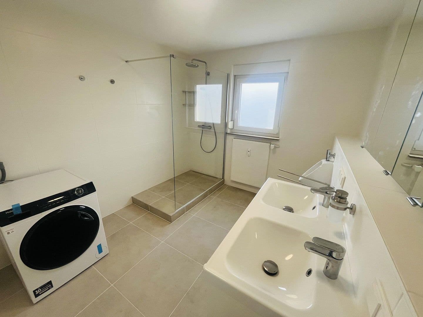 Pronájem bytu 15 m², Bottwarbahnstraße 25, Heilbronn, Bádensko-Württembersko Pronájem bytu 15 m², Bottwarbahnstraße 25, Heilbronn, Bádensko-Württembersko