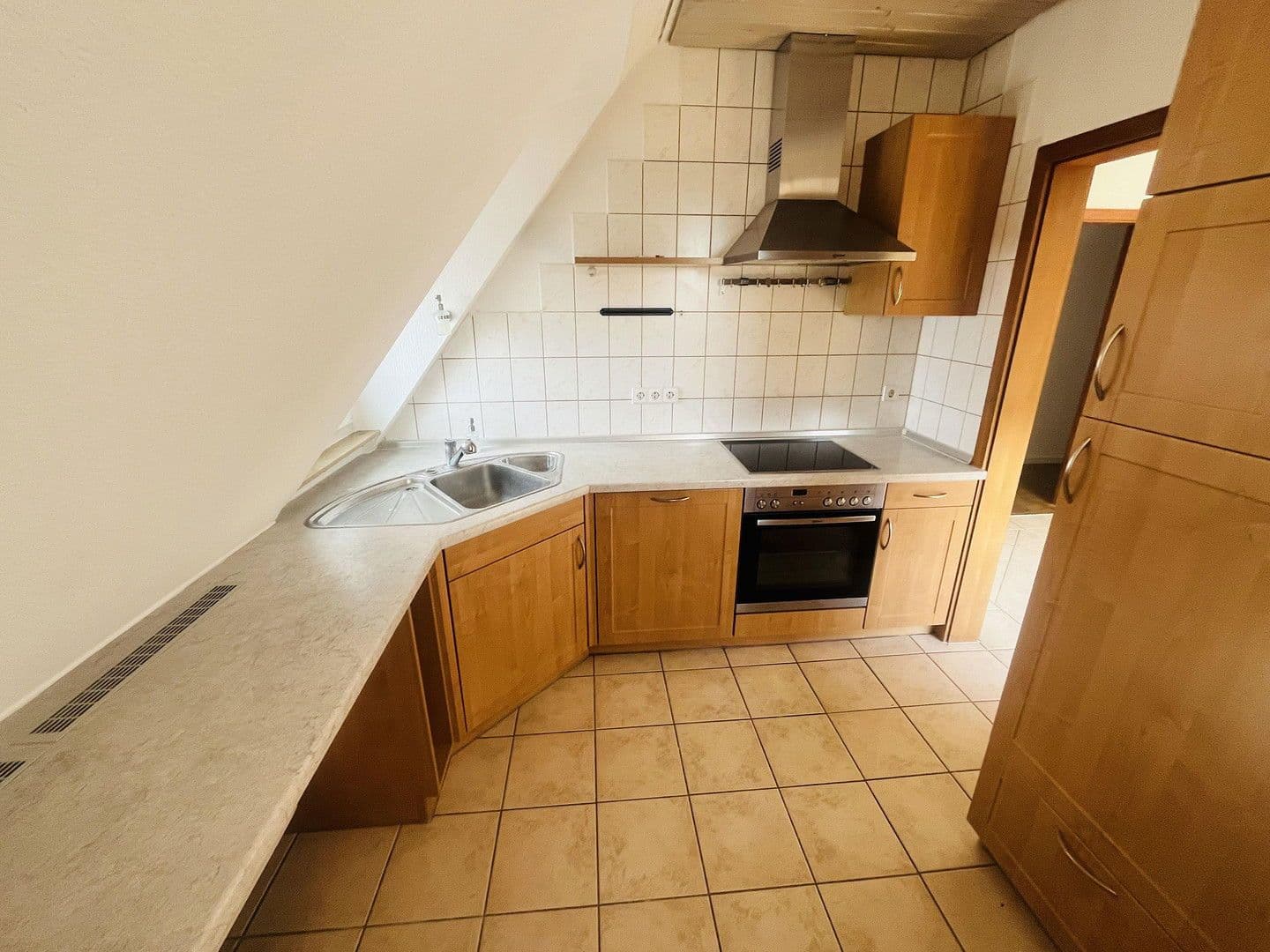 Pronájem bytu 15 m², Bottwarbahnstraße 25, Heilbronn, Bádensko-Württembersko Pronájem bytu 15 m², Bottwarbahnstraße 25, Heilbronn, Bádensko-Württembersko