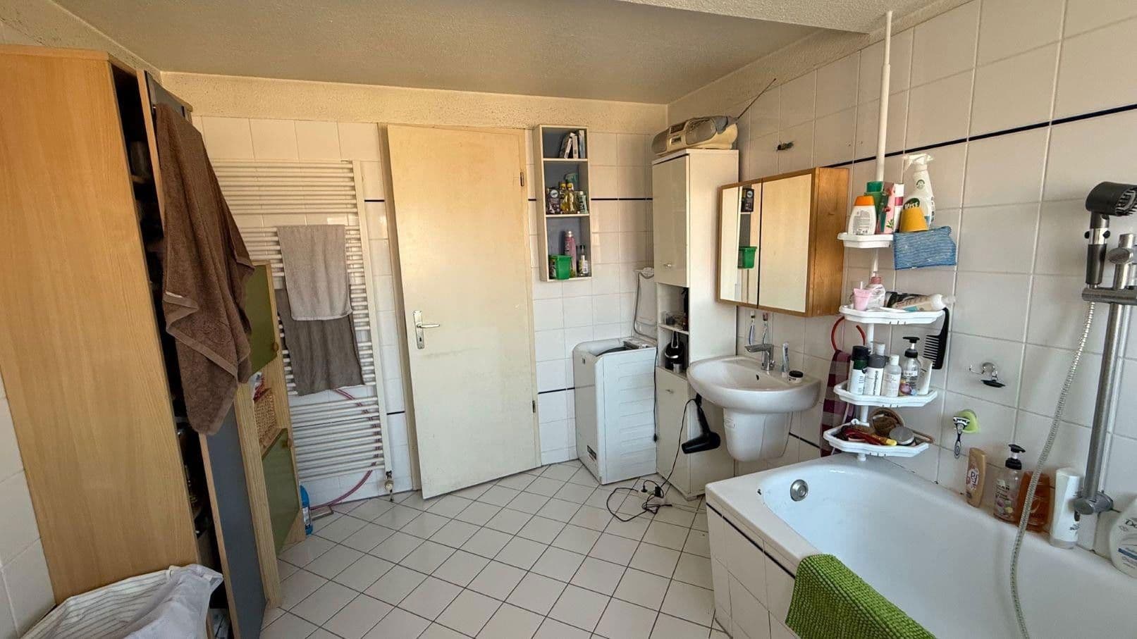 Prodej bytu 3+1 92 m², Gabriel-Max-Straße 18, Berlin, Berlín Prodej bytu 3+1 92 m², Gabriel-Max-Straße 18, Berlin, Berlín