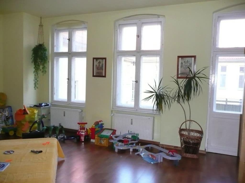 Prodej bytu 3+1 92 m², Gabriel-Max-Straße 18, Berlin, Berlín Prodej bytu 3+1 92 m², Gabriel-Max-Straße 18, Berlin, Berlín