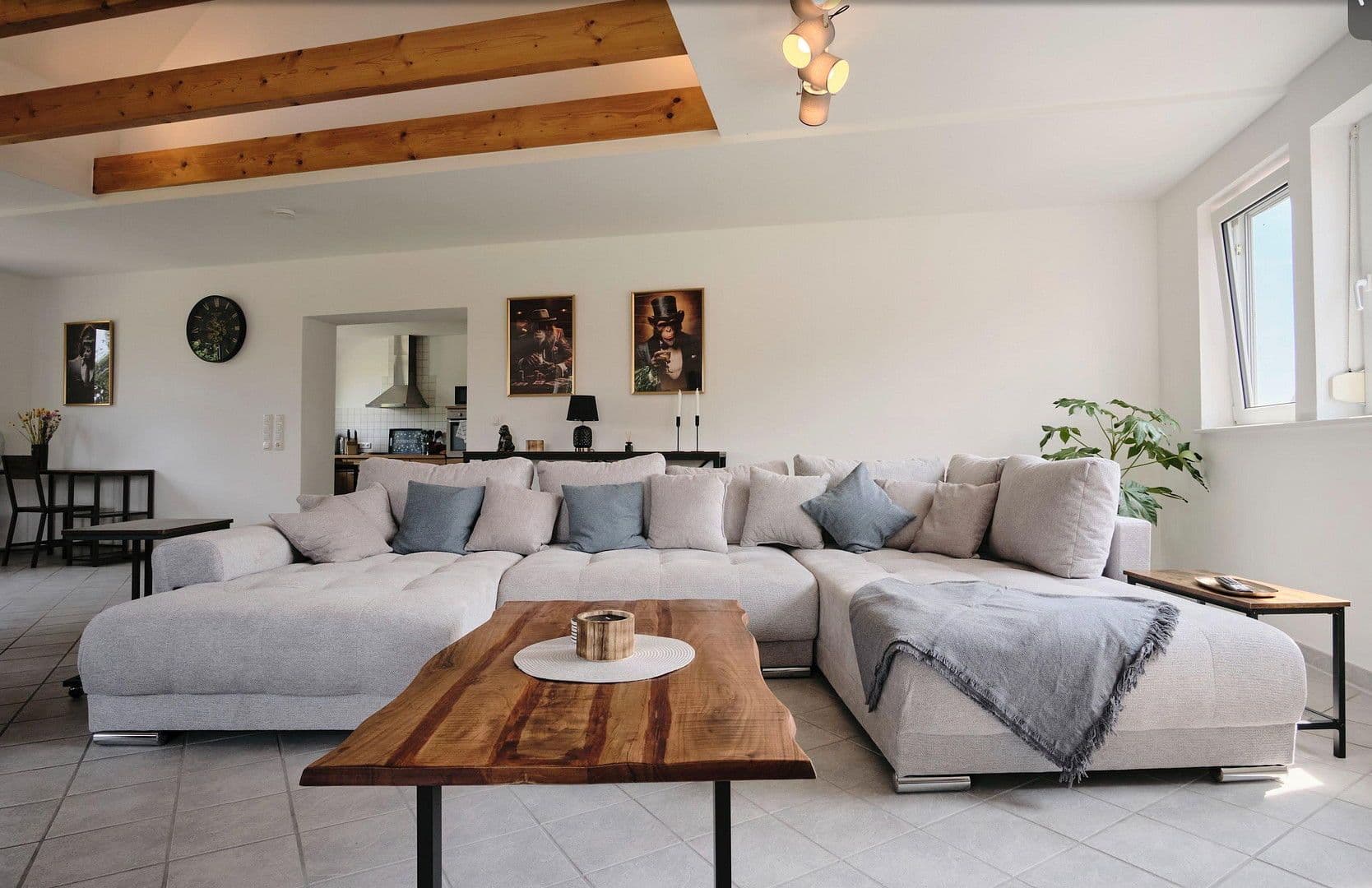 Prodej domu 177 m², Mittelweg 47, Stuhr, Dolní Sasko Prodej domu 177 m², Mittelweg 47, Stuhr, Dolní Sasko