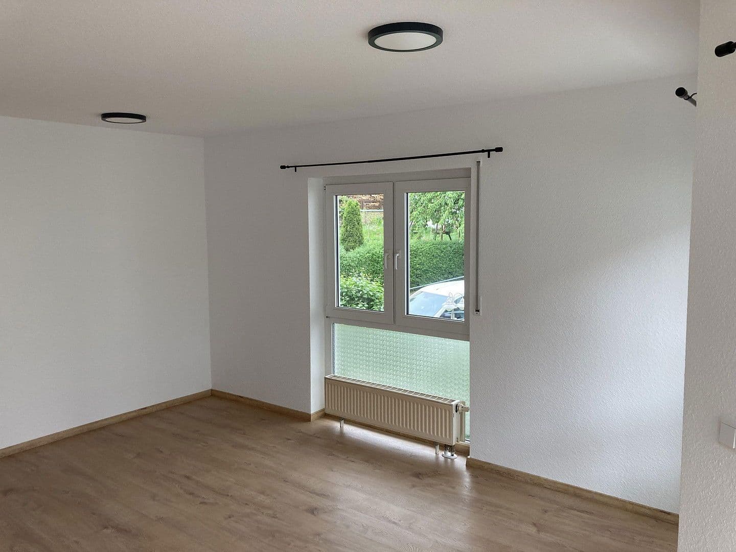 Pronájem bytu 2+1 53 m², Feldstr. 1d, Gerstungen, Durynsko Pronájem bytu 2+1 53 m², Feldstr. 1d, Gerstungen, Durynsko