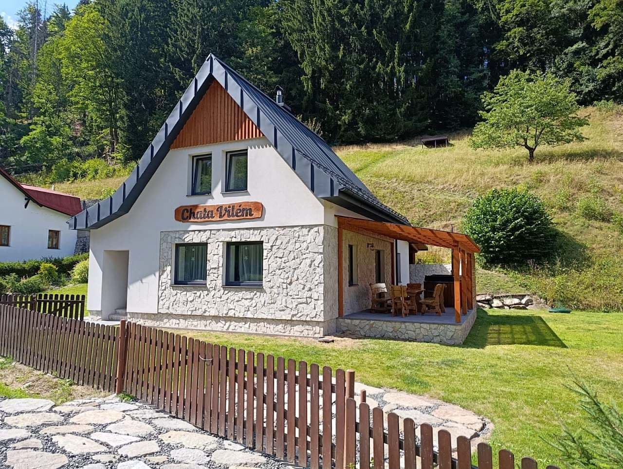 Pronájem chaty, chalupy, Dolní Dvůr, Královéhradecký kraj Pronájem chaty, chalupy, Dolní Dvůr, Královéhradecký kraj