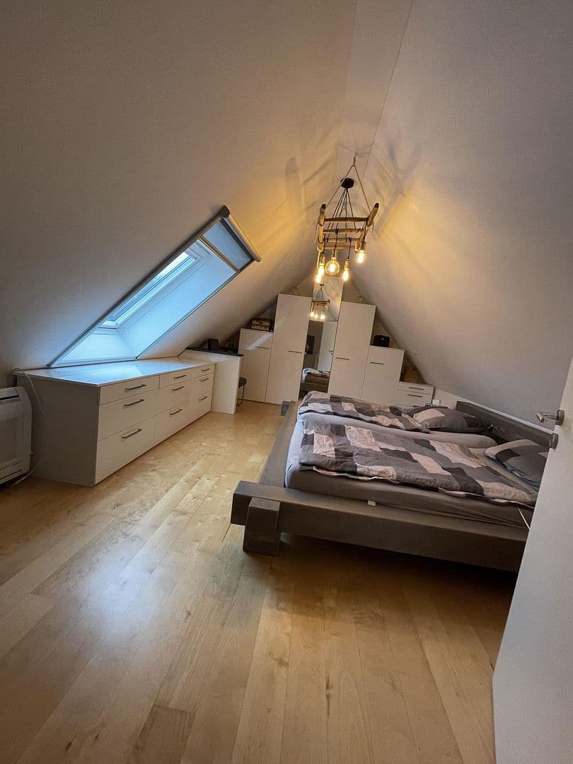 Prodej bytu 3+1 109 m², Gröbenzell, Bavorsko Prodej bytu 3+1 109 m², Gröbenzell, Bavorsko