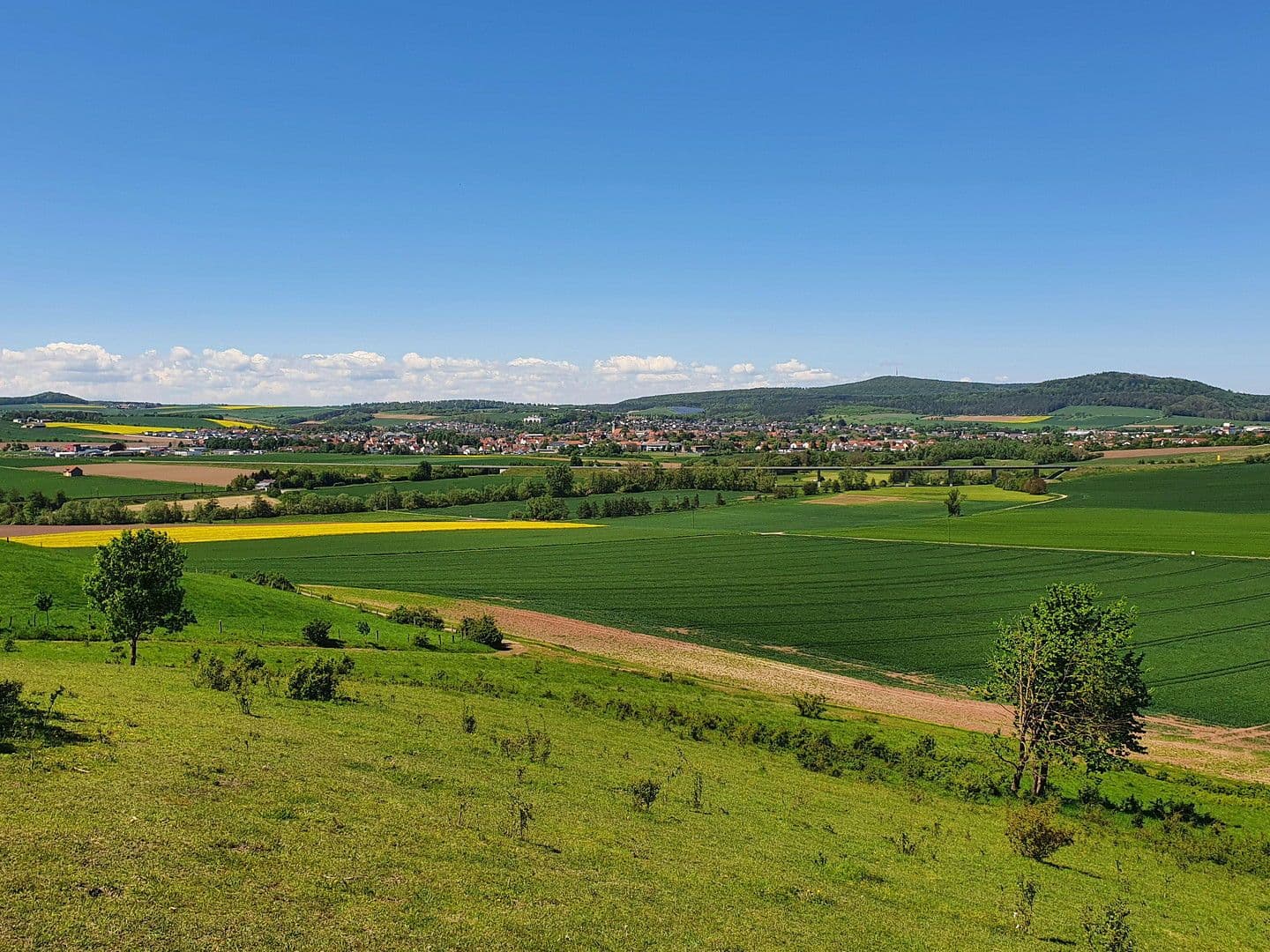 Prodej pozemku 496 m², Offenbergblick 16, Hofgeismar, Hessen Prodej pozemku 496 m², Offenbergblick 16, Hofgeismar, Hessen