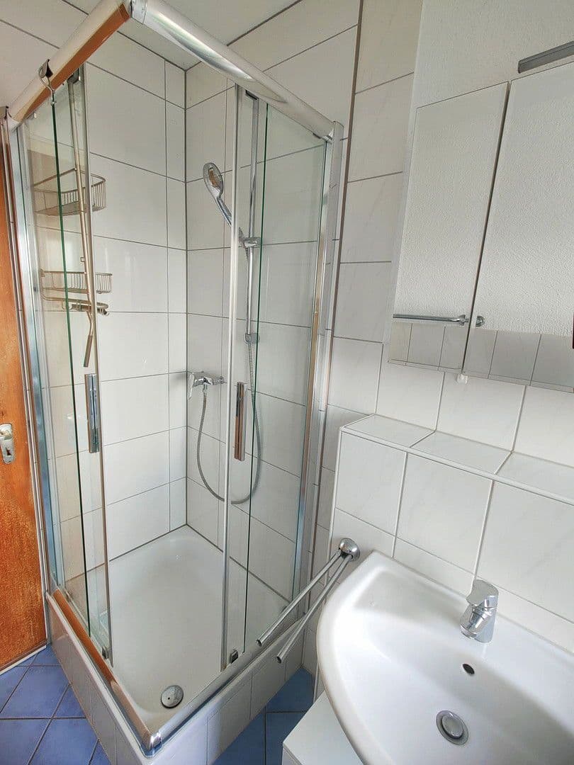 Pronájem bytu 2+kk 65 m², Reutlingen, Bádensko-Württembersko Pronájem bytu 2+kk 65 m², Reutlingen, Bádensko-Württembersko