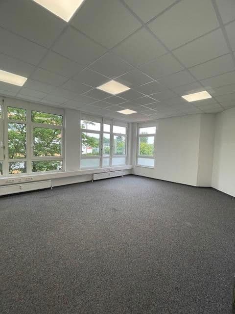 Pronájem kanceláře 566 m², Andernacher Straße 18, Nürnberg, Bavorsko Pronájem kanceláře 566 m², Andernacher Straße 18, Nürnberg, Bavorsko