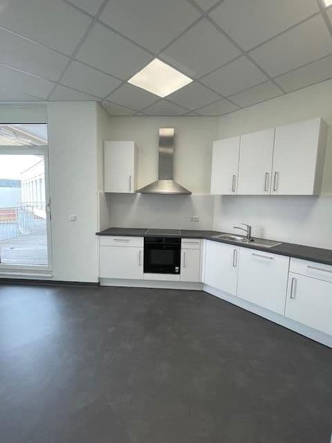 Pronájem kanceláře 566 m², Andernacher Straße 18, Nürnberg, Bavorsko Pronájem kanceláře 566 m², Andernacher Straße 18, Nürnberg, Bavorsko