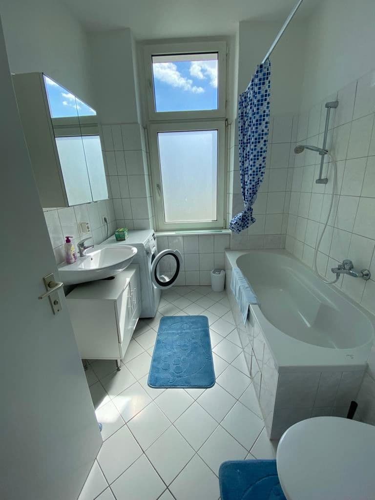 Pronájem bytu 3+1 90 m², Berlin, Berlín Pronájem bytu 3+1 90 m², Berlin, Berlín