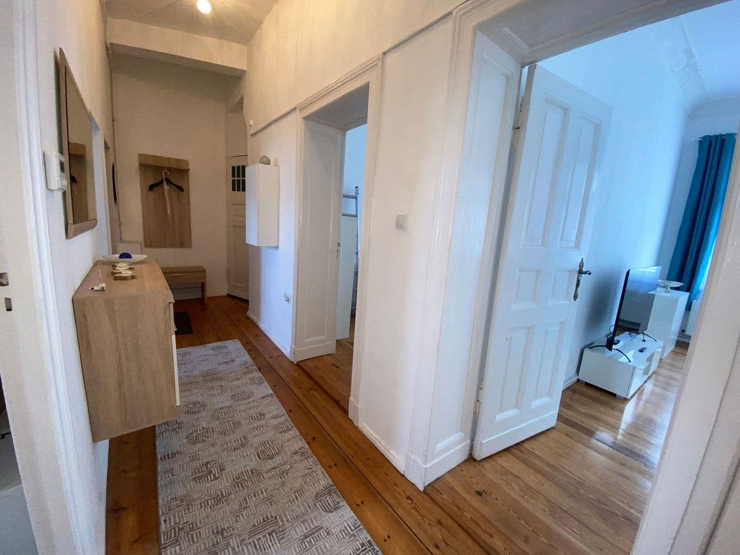 Pronájem bytu 3+1 90 m², Berlin, Berlín Pronájem bytu 3+1 90 m², Berlin, Berlín