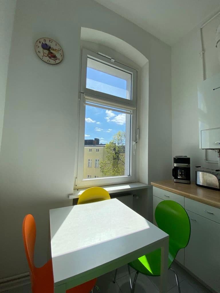 Pronájem bytu 3+1 90 m², Berlin, Berlín Pronájem bytu 3+1 90 m², Berlin, Berlín