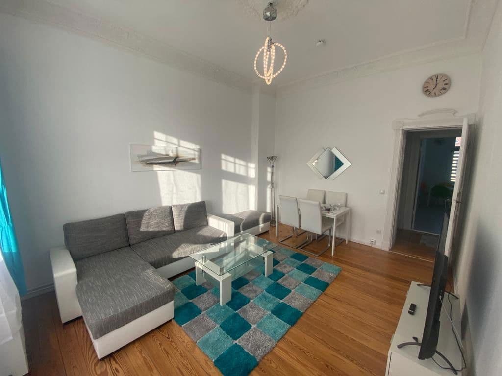 Pronájem bytu 3+1 90 m², Berlin, Berlín Pronájem bytu 3+1 90 m², Berlin, Berlín