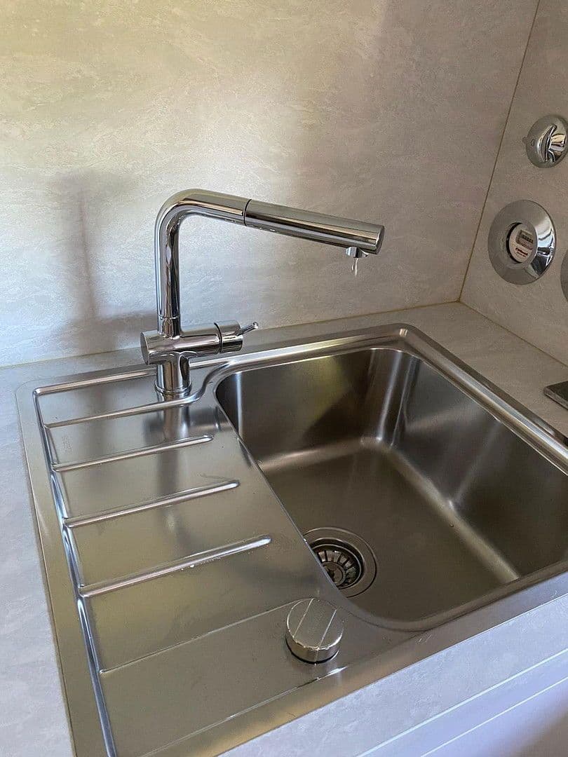 Pronájem bytu 3+1 99 m², Baden-Baden, Bádensko-Württembersko Pronájem bytu 3+1 99 m², Baden-Baden, Bádensko-Württembersko