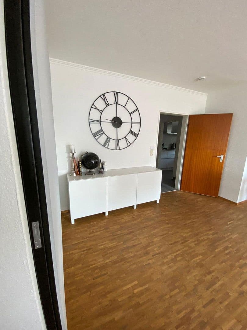 Pronájem bytu 3+1 99 m², Baden-Baden, Bádensko-Württembersko Pronájem bytu 3+1 99 m², Baden-Baden, Bádensko-Württembersko
