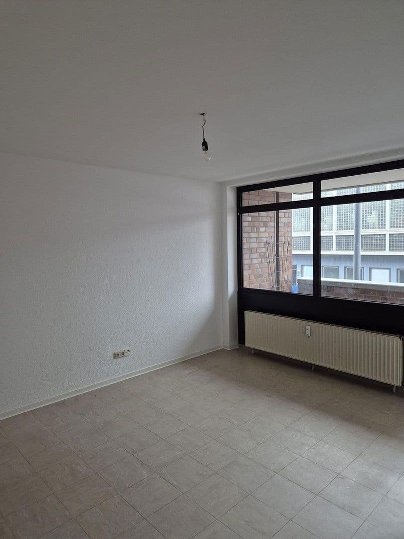 Pronájem bytu 3+1 86 m², Lüpertzender Str. 91, Mönchengladbach, Severní Porýní-Vestfálsko Pronájem bytu 3+1 86 m², Lüpertzender Str. 91, Mönchengladbach, Severní Porýní-Vestfálsko