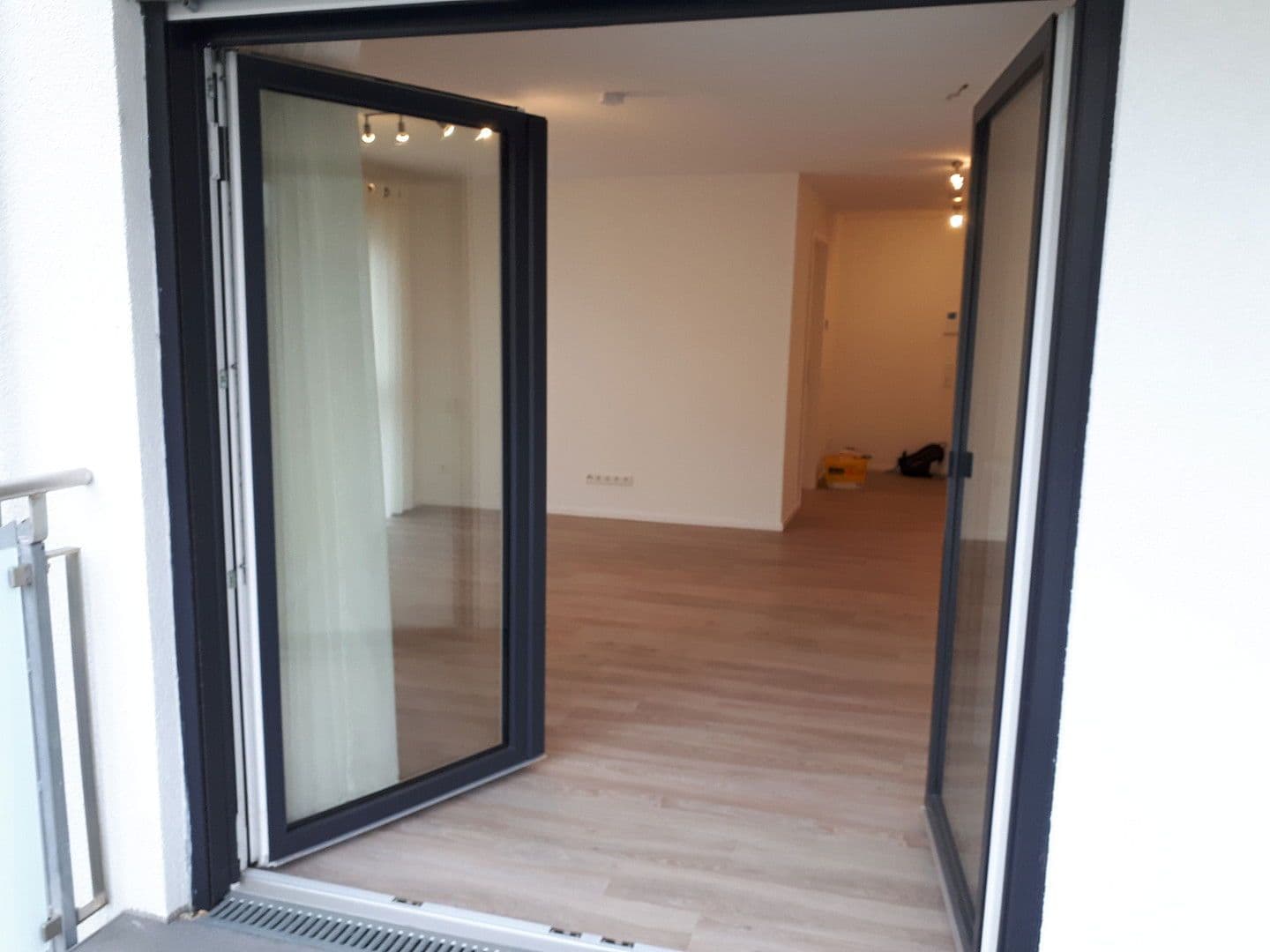 Prodej bytu 2+1 51 m², Ludwigshafen, Porýní-Falc Prodej bytu 2+1 51 m², Ludwigshafen, Porýní-Falc