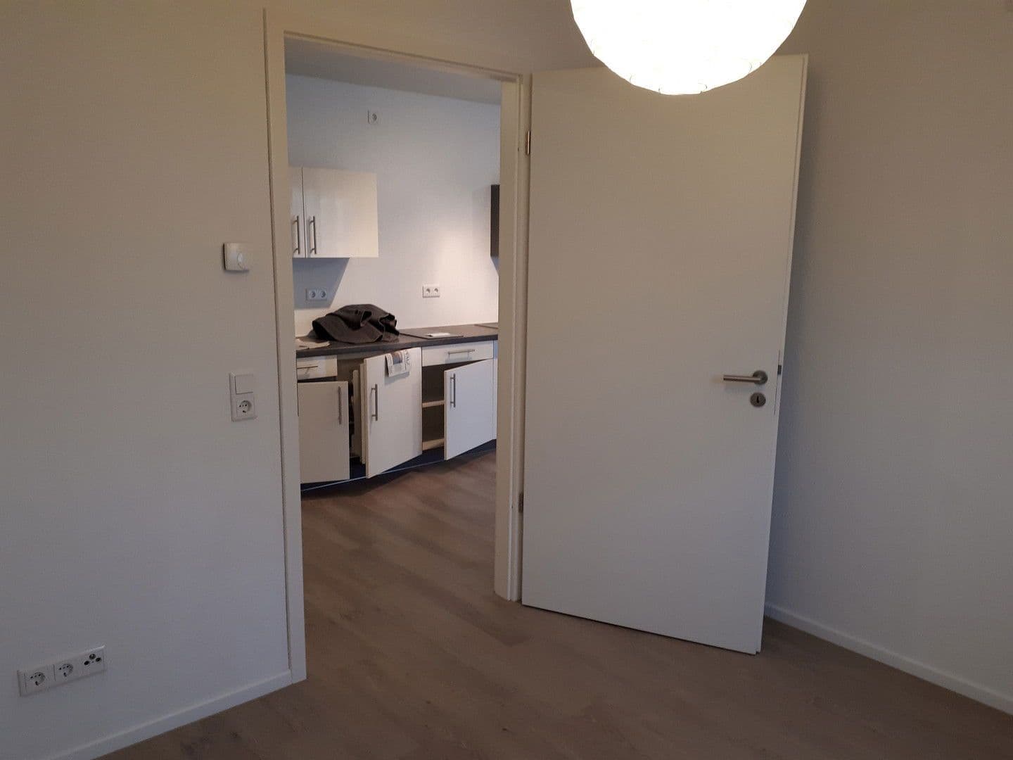Prodej bytu 2+1 51 m², Ludwigshafen, Porýní-Falc Prodej bytu 2+1 51 m², Ludwigshafen, Porýní-Falc