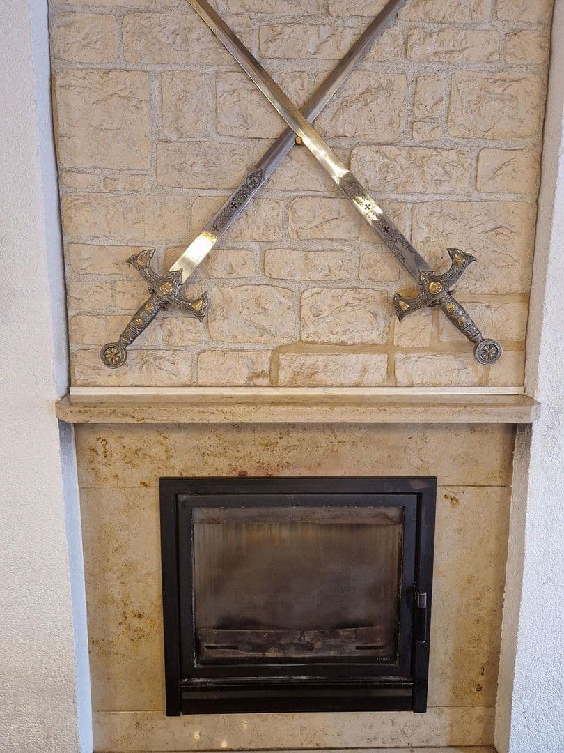 Prodej nebytového prostoru 2.200 m², Lützen, Sasko-Anhaltsko Prodej nebytového prostoru 2.200 m², Lützen, Sasko-Anhaltsko