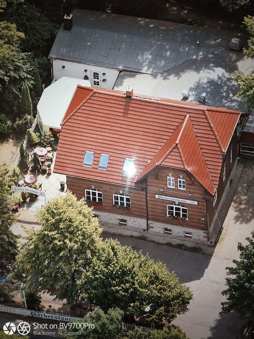 Prodej nebytového prostoru 2.200 m², Lützen, Sasko-Anhaltsko Prodej nebytového prostoru 2.200 m², Lützen, Sasko-Anhaltsko