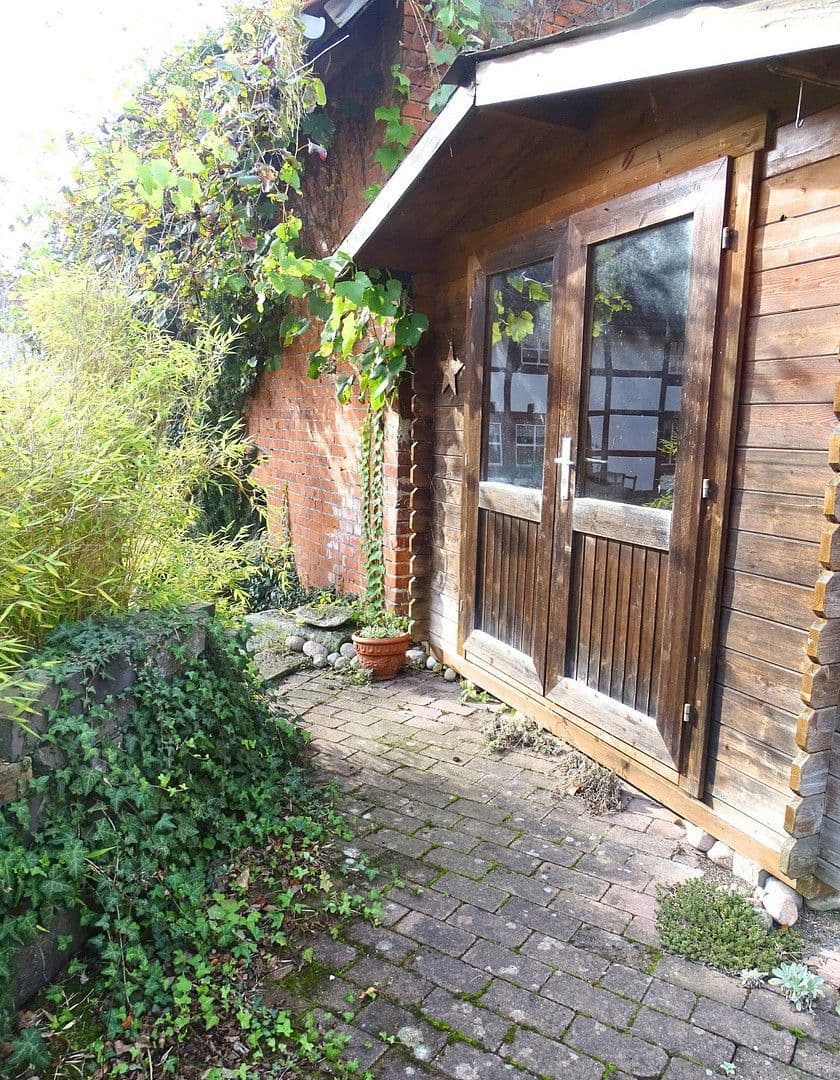 Prodej domu 200 m², pozemek 1.220 m², Hessisch Oldendorf, Dolní Sasko Prodej domu 200 m², pozemek 1.220 m², Hessisch Oldendorf, Dolní Sasko