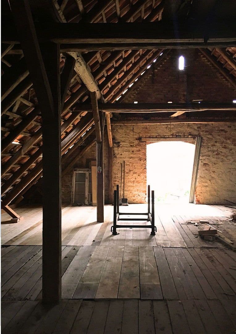 Prodej domu 200 m², pozemek 1.220 m², Hessisch Oldendorf, Dolní Sasko Prodej domu 200 m², pozemek 1.220 m², Hessisch Oldendorf, Dolní Sasko