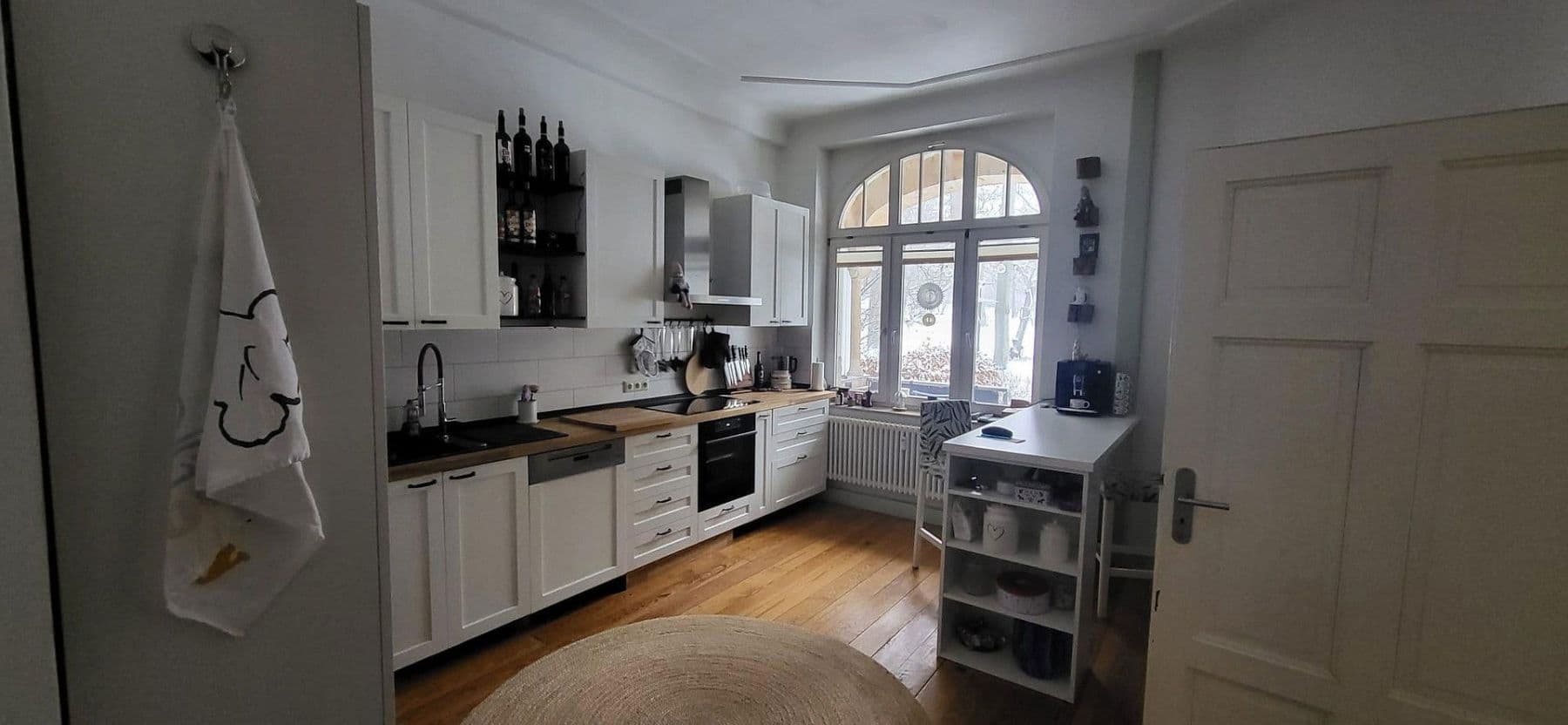 Pronájem bytu 4+1 165 m², Lindenauallee 28, Gotha, Durynsko Pronájem bytu 4+1 165 m², Lindenauallee 28, Gotha, Durynsko