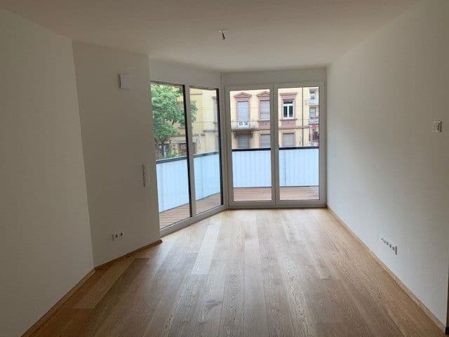 Pronájem bytu 2+1 45 m², Habsburger Straße 97, Freiburg, Bádensko-Württembersko Pronájem bytu 2+1 45 m², Habsburger Straße 97, Freiburg, Bádensko-Württembersko