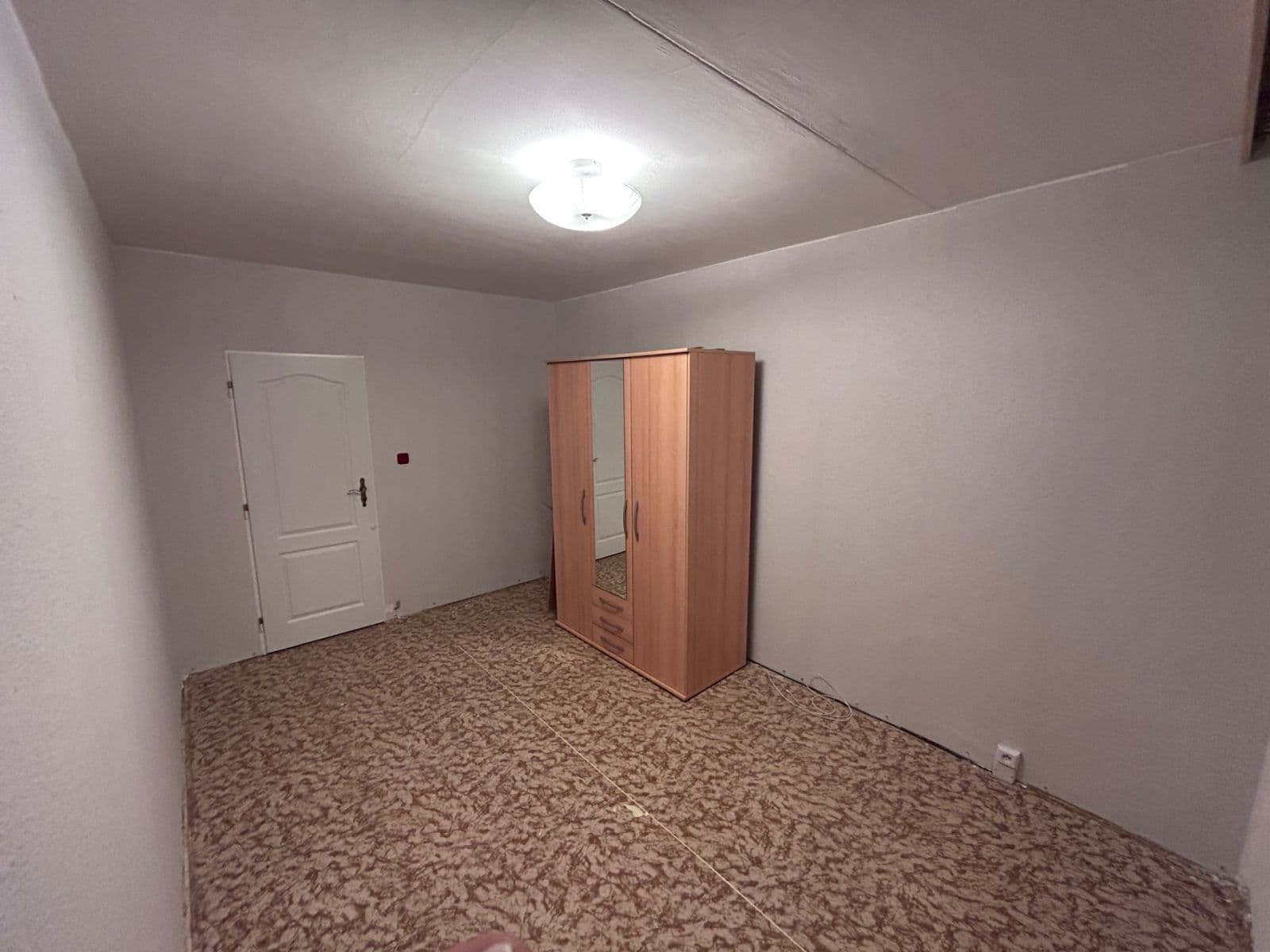 Pronájem bytu 3+1 72 m², Čenětická, Praha, Praha Pronájem bytu 3+1 72 m², Čenětická, Praha, Praha