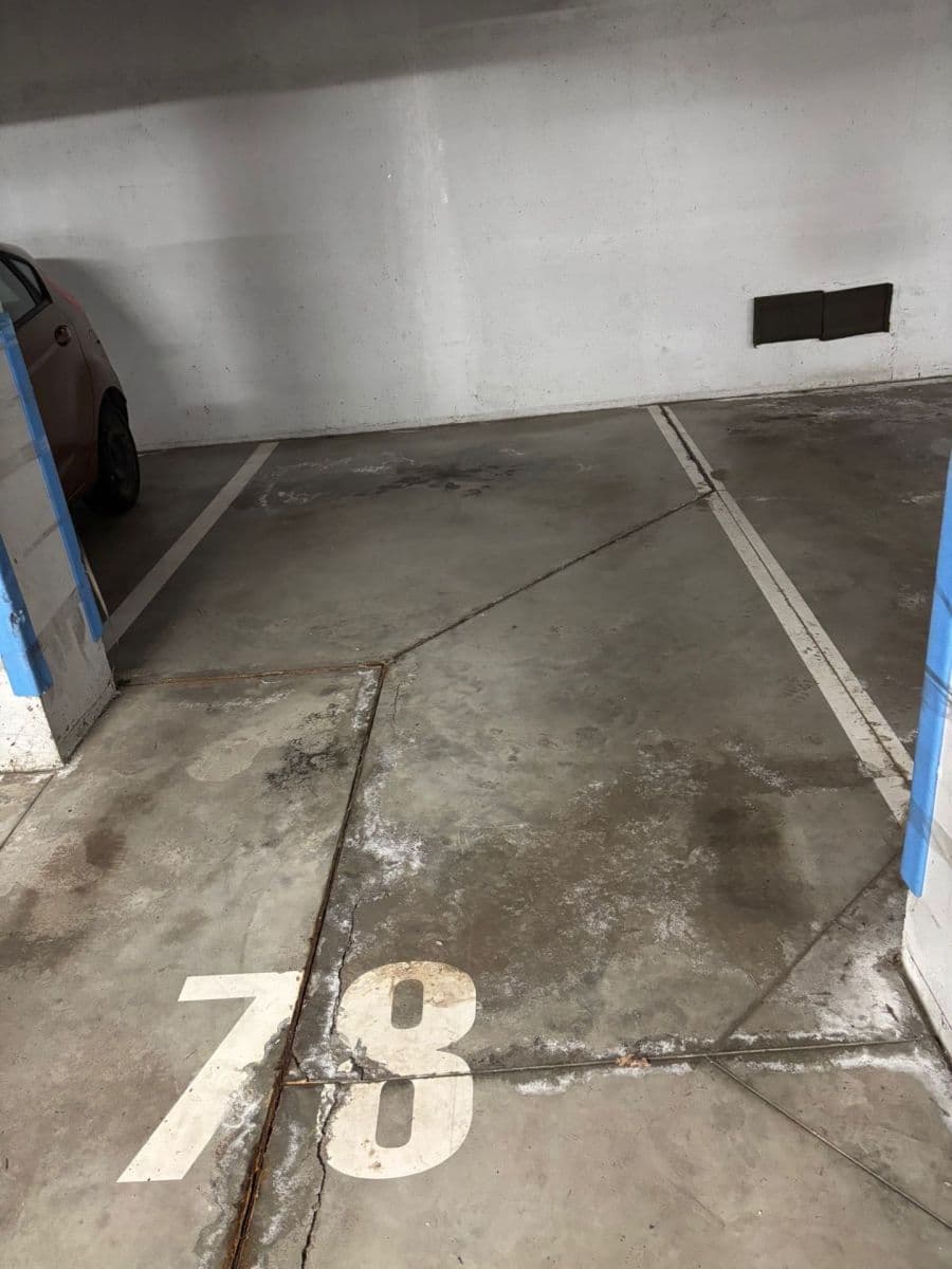 Prodej garáže 12 m², Padovská, Praha, Praha Prodej garáže 12 m², Padovská, Praha, Praha