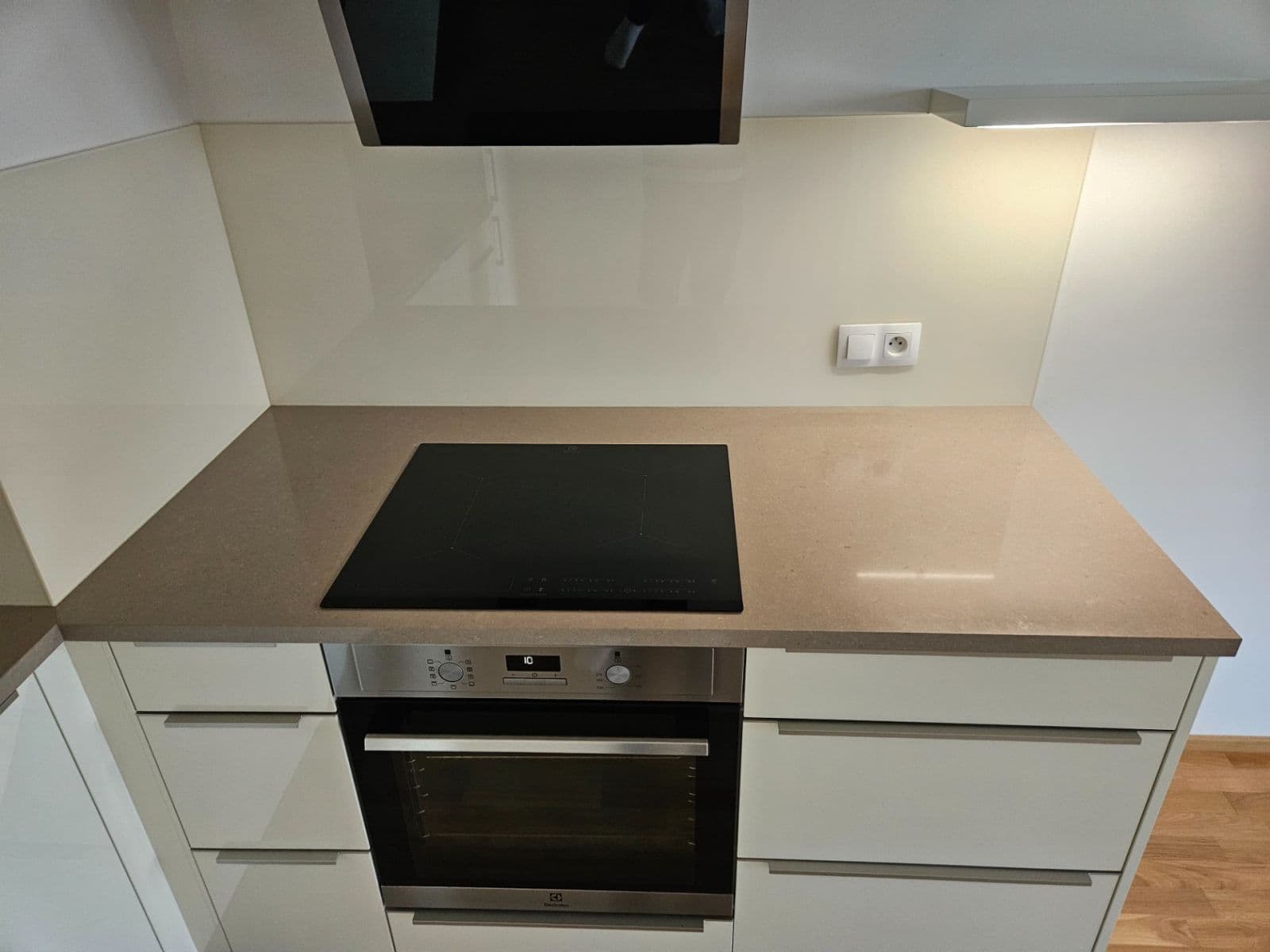 Pronájem bytu 2+kk 54 m², Waltariho, Praha, Praha Pronájem bytu 2+kk 54 m², Waltariho, Praha, Praha